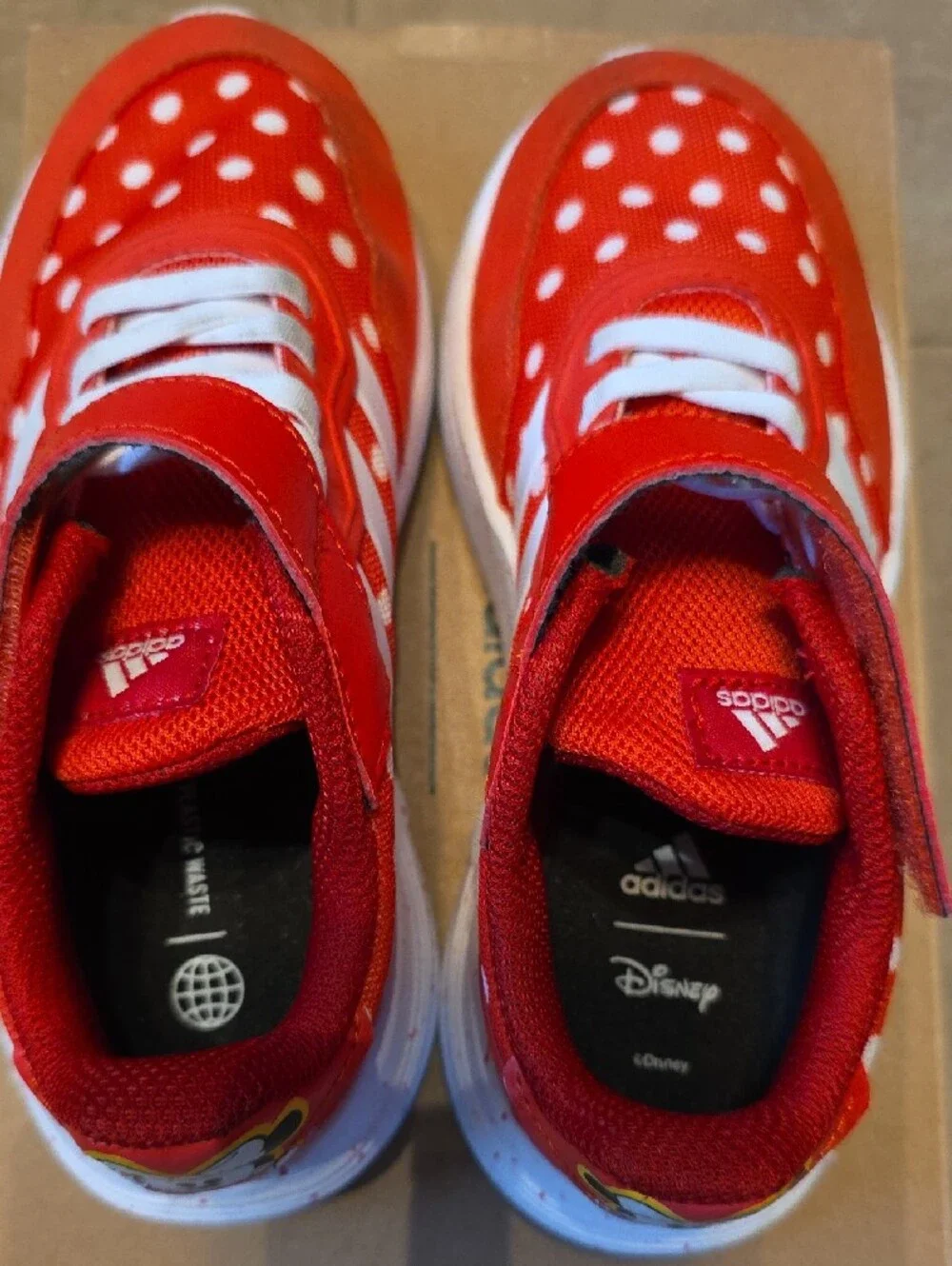 Adidas Disney Minnie Mouse Kid's Red and White Polka Dot Sneakers. Size 1